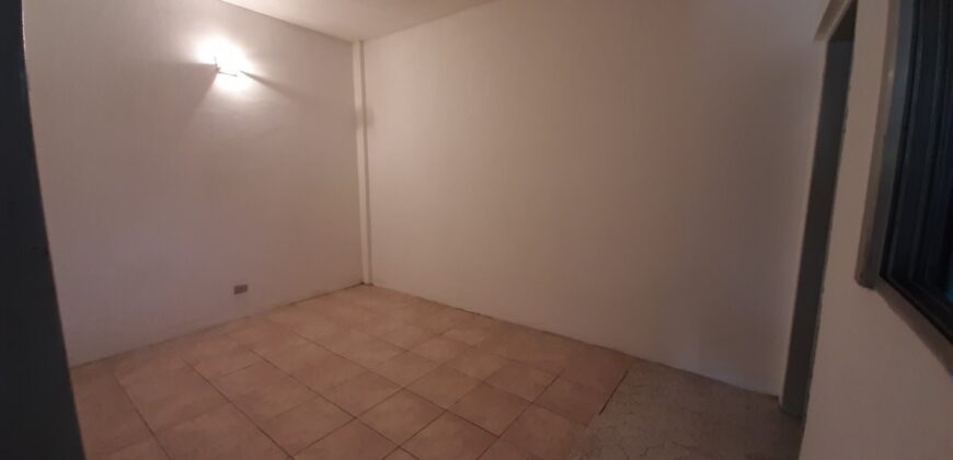 30 de septiembre al 4.400 esquina la rioja