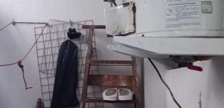 DEPARTAMENTO EN BARRIO GARAY SOBRE CALLE GARAY AL 4500 ENTRE LA PERDIZ Y CHINGOLO ADROGUE