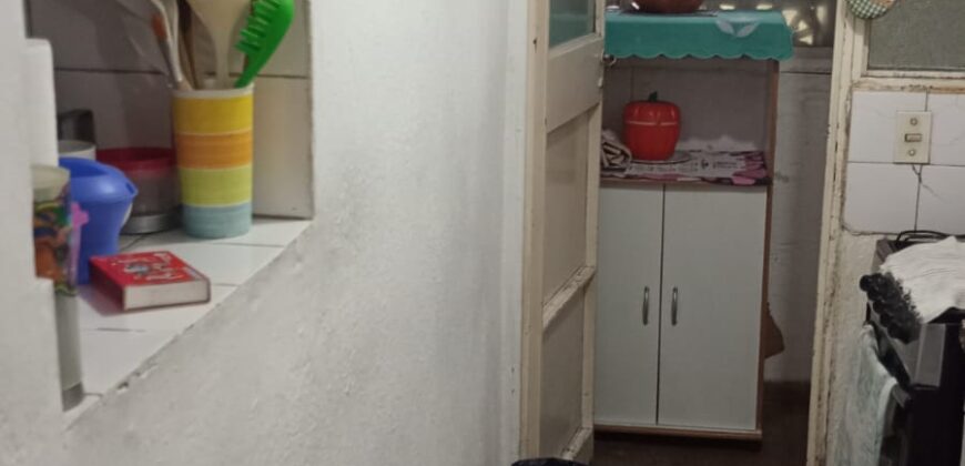 DEPARTAMENTO EN BARRIO GARAY SOBRE CALLE GARAY AL 4500 ENTRE LA PERDIZ Y CHINGOLO ADROGUE